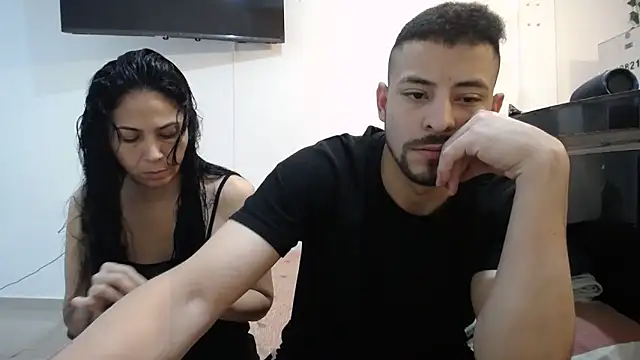 yohacriss online show from 10.17.25