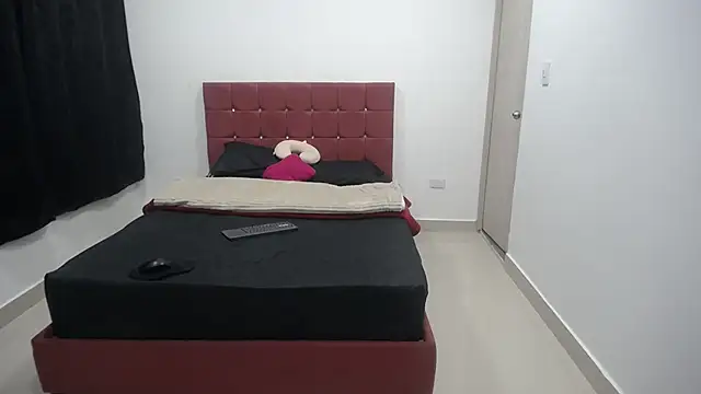 yohacriss online show from 11.13.25