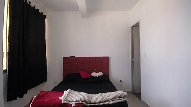 yohacriss online show from 11.19.25