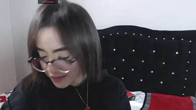 Coraline Playful online show from 09.25.25