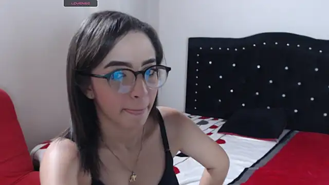 Coraline Playful online show from 10.04.25