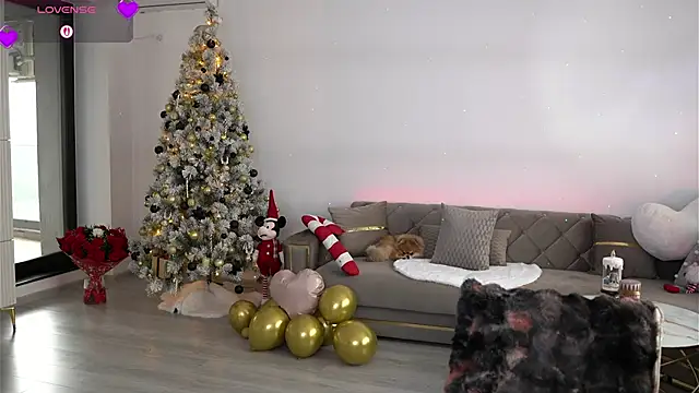 Ellyxxxelly online show from 12.22.25