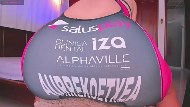 Shantal 777 online show from 04.21.26