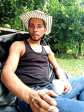 Snapshot of AlphaAlterX chatting on 10.09.25 AlphaAlterX online show from 10.09.25