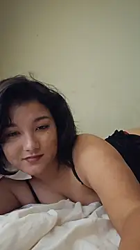 Snapshot of Hellenlin chatting on 04.10.26 Hellenlin online show from 04.10.26