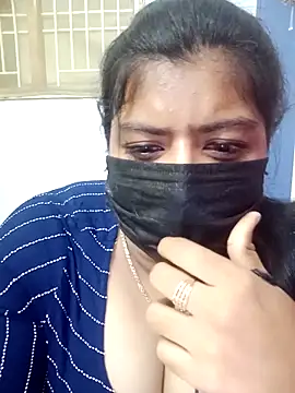 Snapshot of Reshma-Rani chatting on 09.21.25 Reshma-Rani online show from 09.21.25