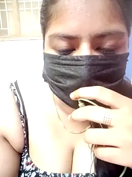 Snapshot of Reshma-Rani chatting on 10.07.25 Reshma-Rani online show from 10.07.25