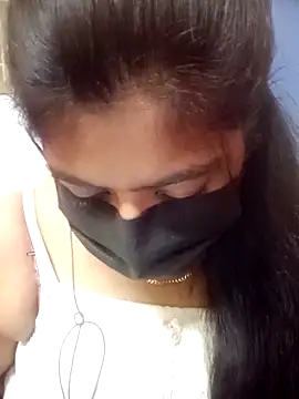 Snapshot of Reshma-Rani chatting on 10.24.25 Reshma-Rani online show from 10.24.25