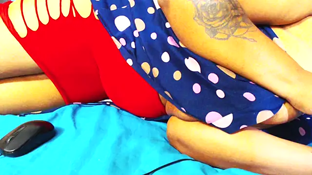 BeverlyQueen14 online show from 09.10.25