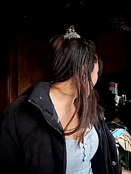 ALIENHR38 online show from 12.17.25