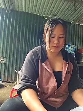 ALIENHR38 online show from 04.25.26