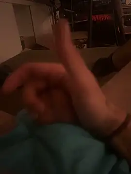 Snapshot of eltet12 chatting on 09.20.25 eltet12 online show from 09.20.25