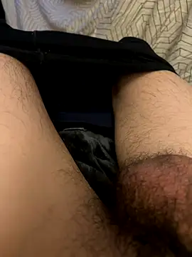 Snapshot of eltet12 chatting on 12.19.25 eltet12 online show from 12.19.25