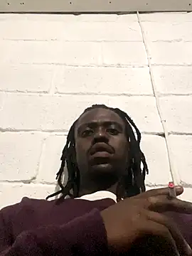 Snapshot of Wuu2now chatting on 11.14.25 Wuu2now online show from 11.14.25