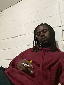 Snapshot of Wuu2now chatting on 11.18.25 Wuu2now online show from 11.18.25