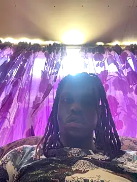 Snapshot of Wuu2now chatting on 12.16.25 Wuu2now online show from 12.16.25