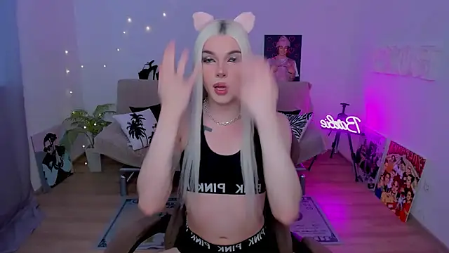 YourTrixie online show from 02.02.26