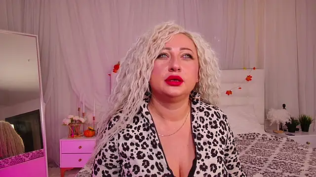 Lilit 1Love online show from 11.02.25