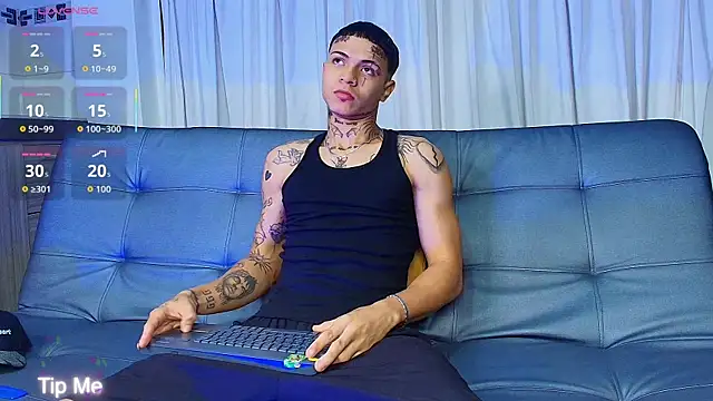 Snapshot of john_mystic chatting on 09.18.25 john mystic online show from 09.18.25