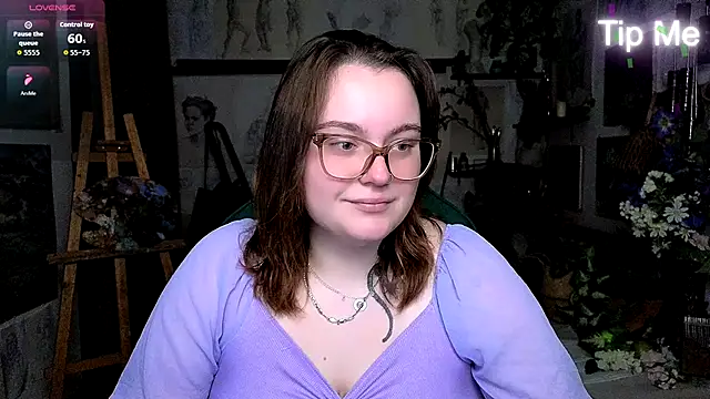 Snapshot of KatrinClark chatting on 09.16.25 KatrinClark online show from 09.16.25