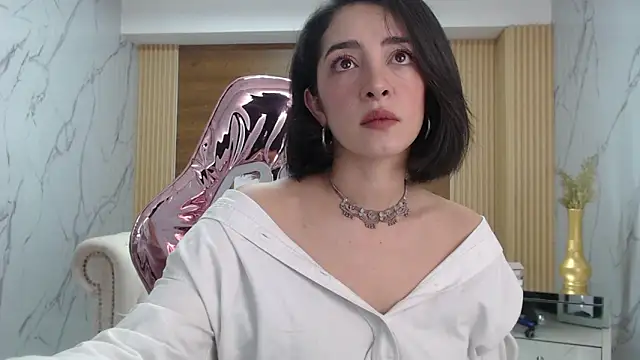 sara lopez s online show from 03.30.26