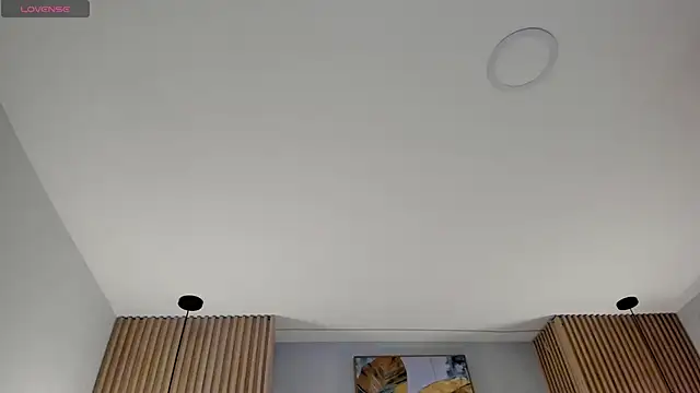 Mila Hank  online show from 06.02.26