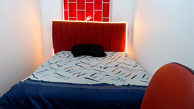 emili veryhot online show from 10.09.25