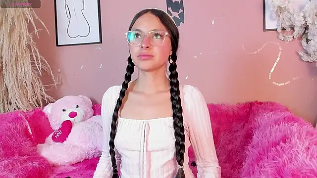 Annie  2 online show from 10.18.25