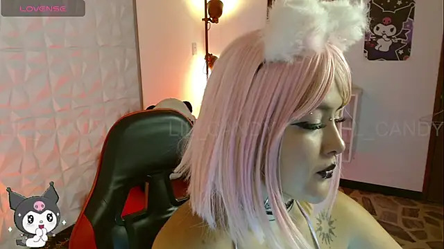 Snapshot of lil_candy77 chatting on 05.09.26 lil candy77 online show from 05.09.26