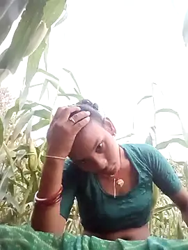 Idhika Jha online show from 09.23.25