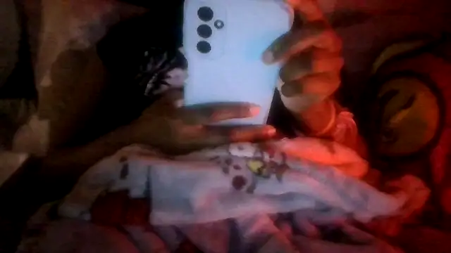 prettymaa online show from 10.22.25