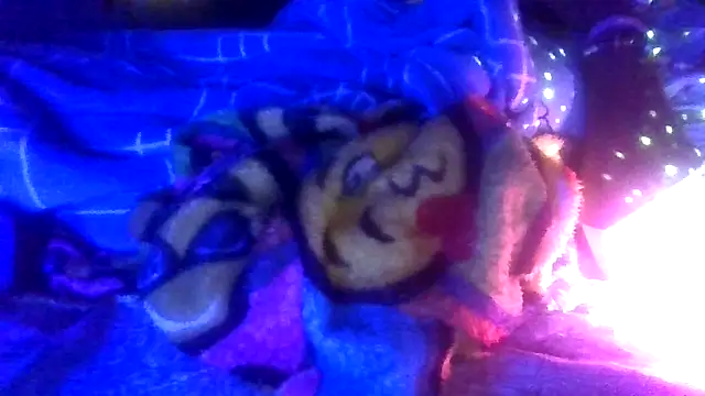 prettymaa online show from 12.21.25