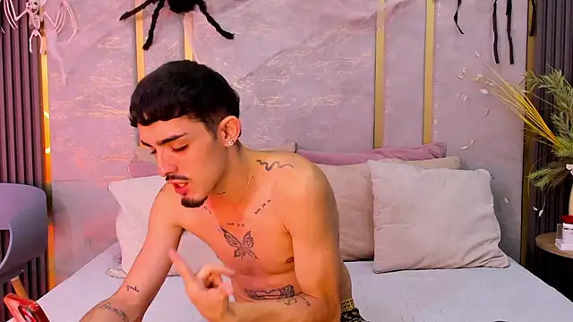 NikoStone  online show from 10.26.25