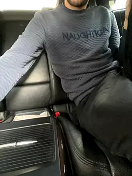 Snapshot of bmwe71 chatting on 10.10.25 bmwe71 online show from 10.10.25