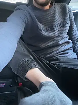 Snapshot of bmwe71 chatting on 10.23.25 bmwe71 online show from 10.23.25