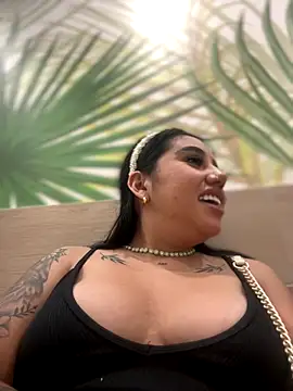 Sophie Dreamss online show from 10.14.25