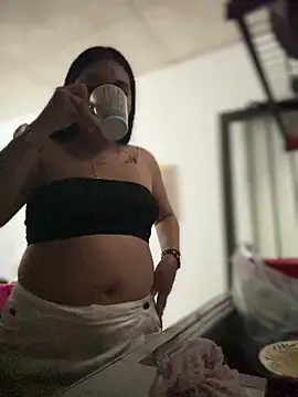 Sophie Dreamss online show from 11.22.25