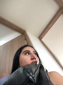 Sophie Dreamss online show from 04.18.26