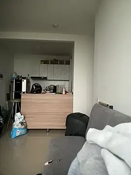 Sophie Dreamss online show from 04.20.26