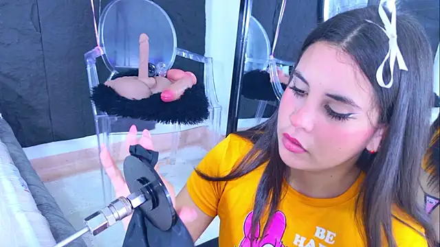 LizzyOlsen online show from 02.03.26