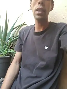 Dedede32 online show from 11.10.25