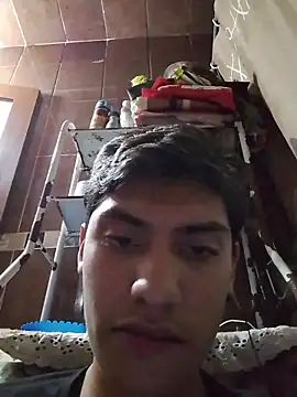 aispuro8505 online show from 04.18.26