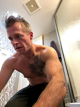 DILFiGuess11 online show from 11.05.25