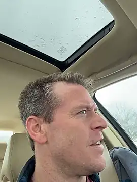 DILFiGuess11 online show from 02.22.26