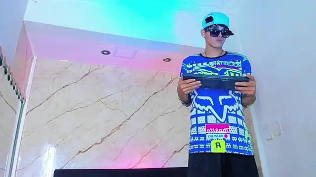 Golldens Dreamss online show from 11.10.25