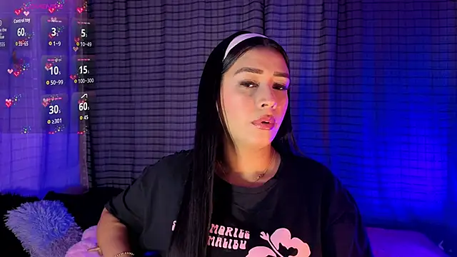 Kayleemorales online show from 10.11.25