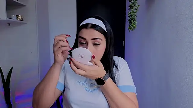 Kayleemorales online show from 05.14.26