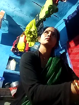 Jooli xx online show from 03.04.26