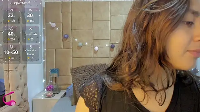 ambar 69  online show from 11.02.25