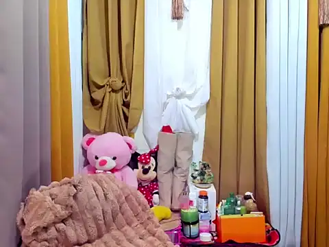 imallyoures69 online show from 11.15.25